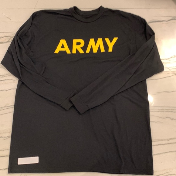 US Army Other - US Army Long Sleeved APFU PT Shirt Mens Size Large